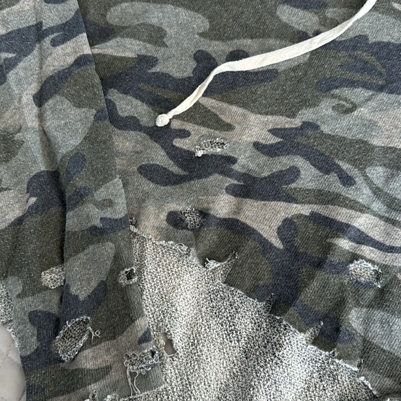 Ladies sweater crop top - Picture 2 of 4